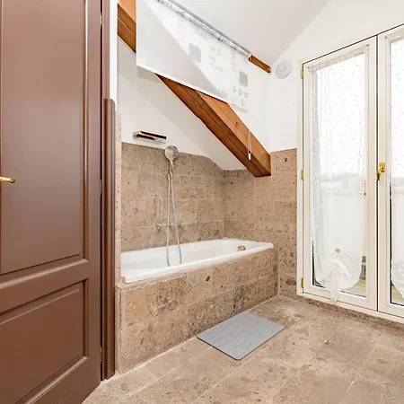 Little Attico Porta Romana - Terme - Centro 밀라노